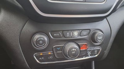 2020 Jeep Cherokee Altitude