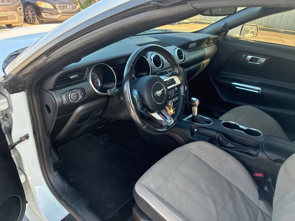 2019 Ford Mustang EcoBoost