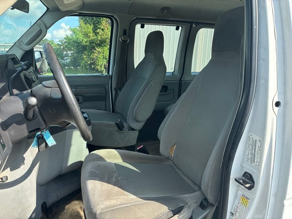 2012 Ford Econoline Wagon XL