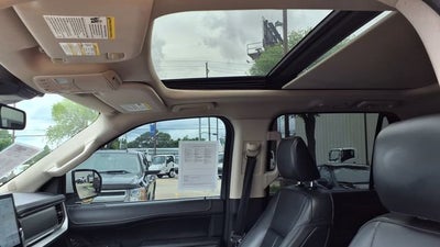 2022 Ford Expedition Max XLT
