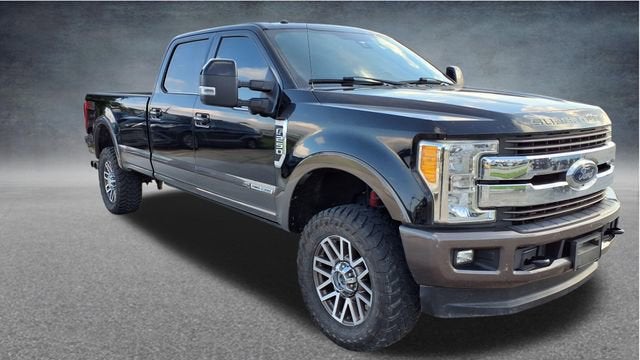 2017 Ford Super Duty F-250 SRW Lariat