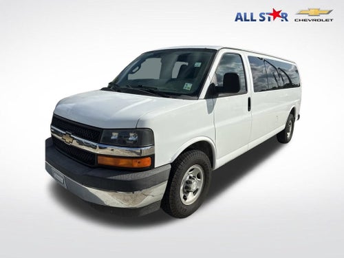2017 Chevrolet Express Passenger 3500 LT