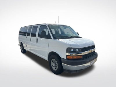 2017 Chevrolet Express Passenger 3500 LT