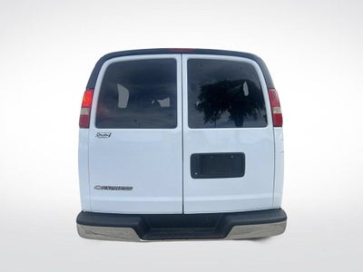 2017 Chevrolet Express Passenger 3500 LT