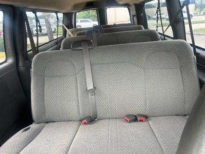 2017 Chevrolet Express Passenger 3500 LT