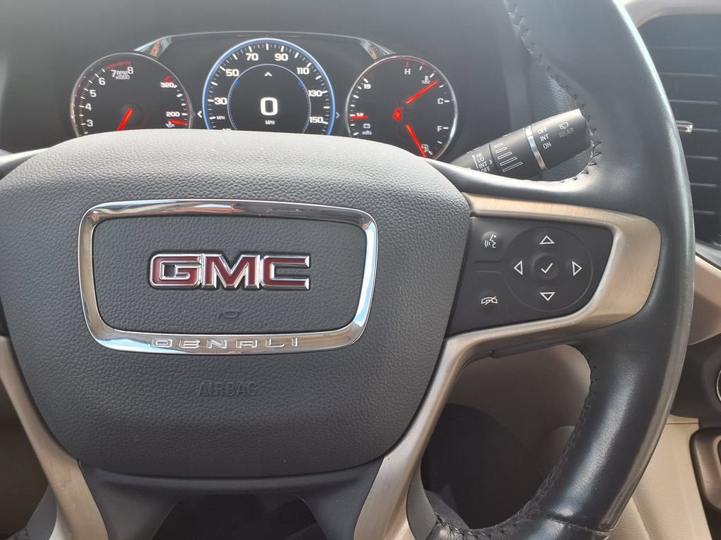 2021 GMC Acadia Denali