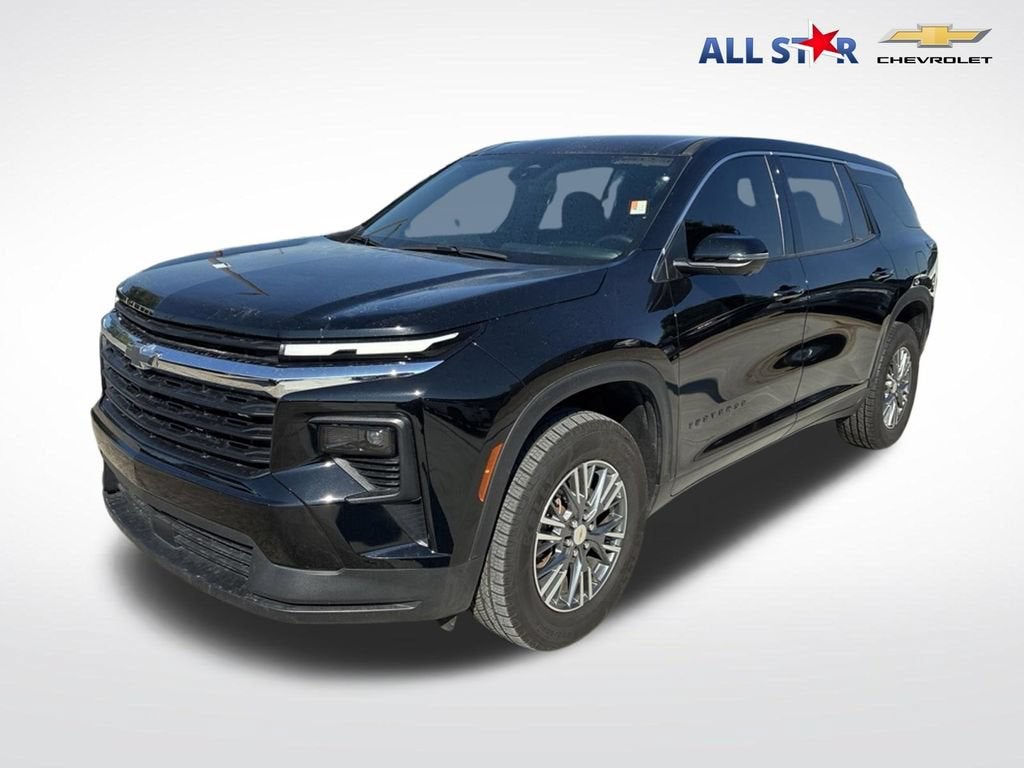 2024 Chevrolet Traverse LS