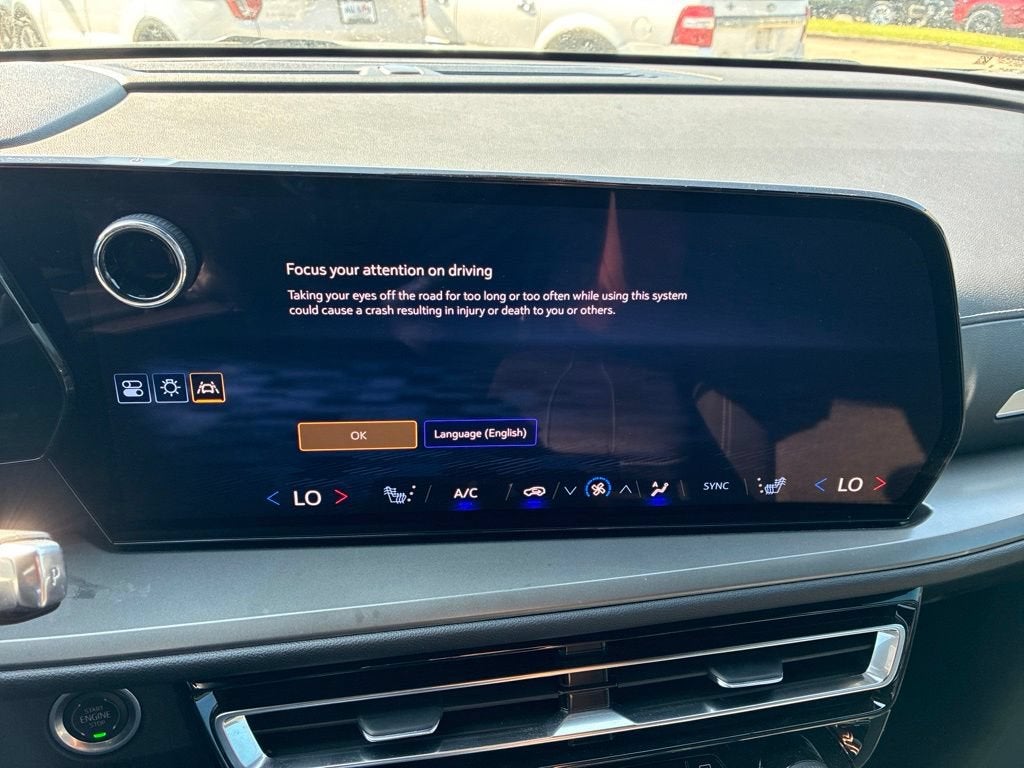 2024 Chevrolet Traverse LS