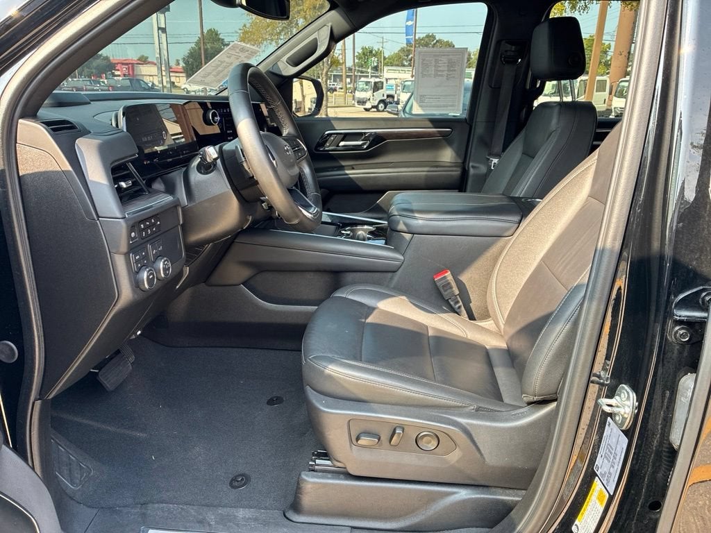 2025 Chevrolet Suburban Z71