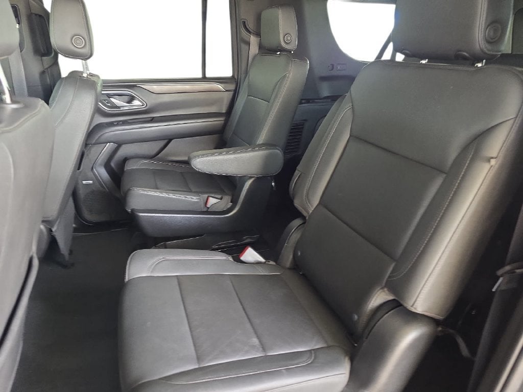 2022 Chevrolet Suburban LT