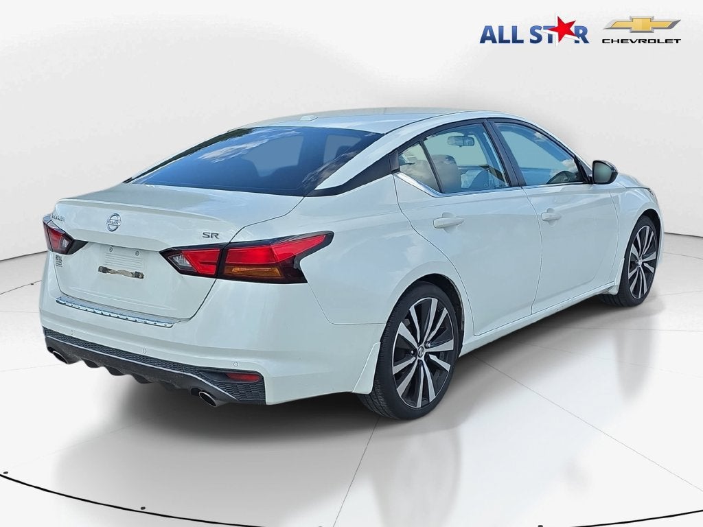 2022 Nissan Altima 2.5 SR