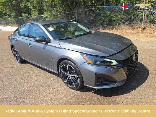2025 Nissan Altima SR