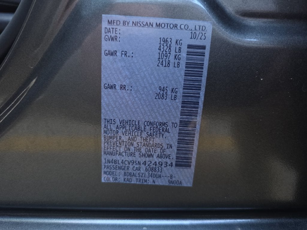 2025 Nissan Altima SR