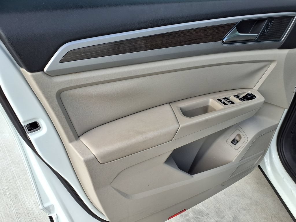 2019 Volkswagen Atlas 3.6L V6 SE w/Technology