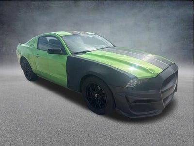 2014 Ford Mustang V6