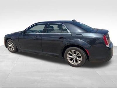 2015 Chrysler 300 Limited