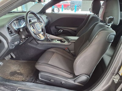 2021 Dodge Challenger SXT