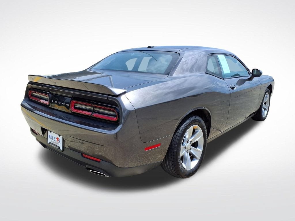 2021 Dodge Challenger SXT