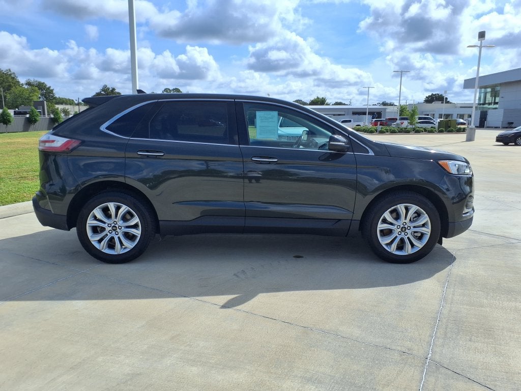 2023 Ford Edge Titanium