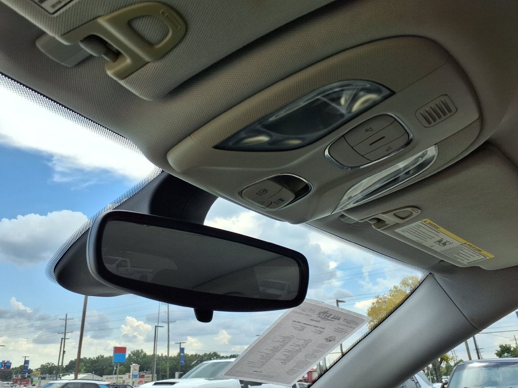 2019 Jeep Compass Latitude w/Sun/Wheel Pkg