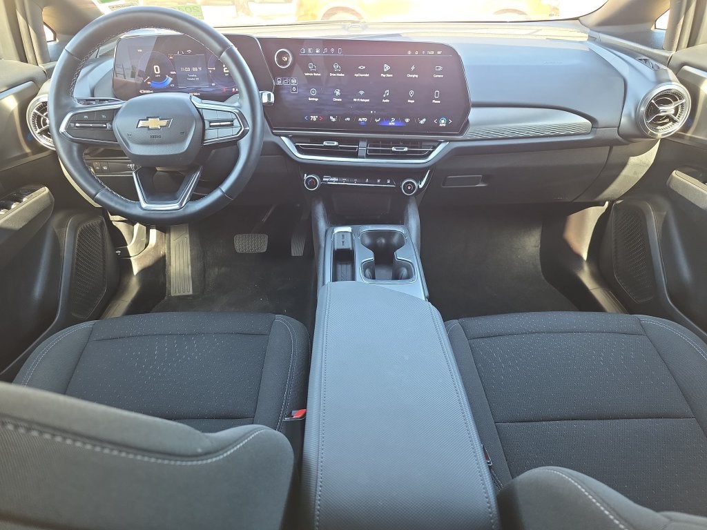 2025 Chevrolet Equinox EV LT