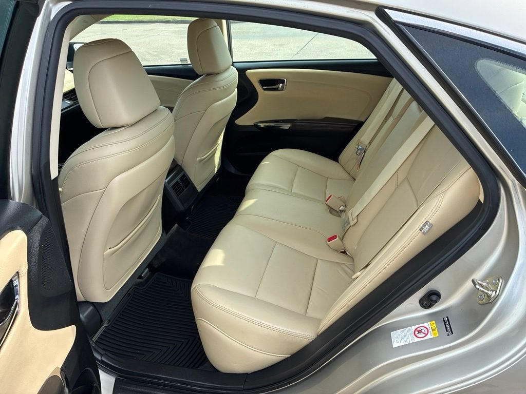 2017 Toyota Avalon XLE