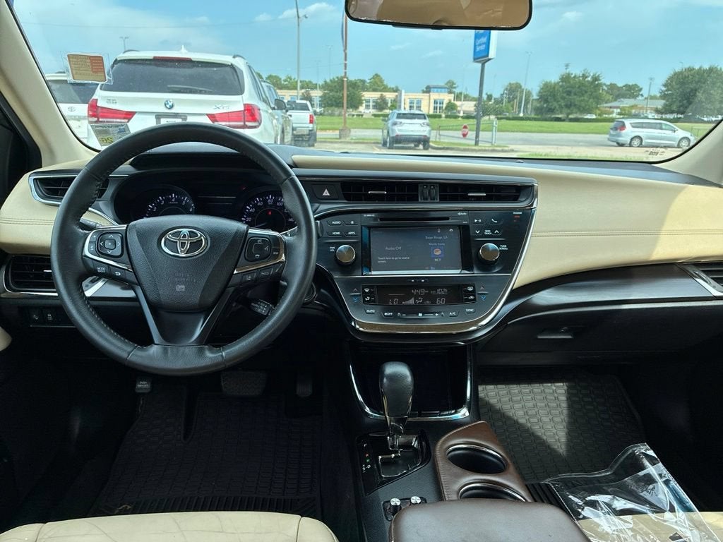 2017 Toyota Avalon XLE