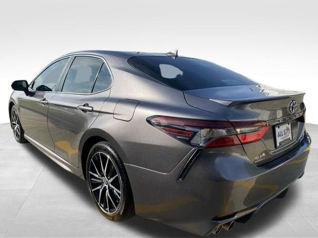 2024 Toyota Camry Hybrid SE