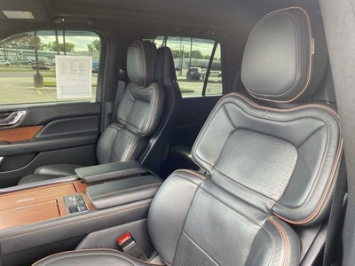 2023 Lincoln Navigator Black Label