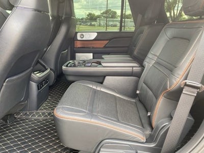 2023 Lincoln Navigator Black Label