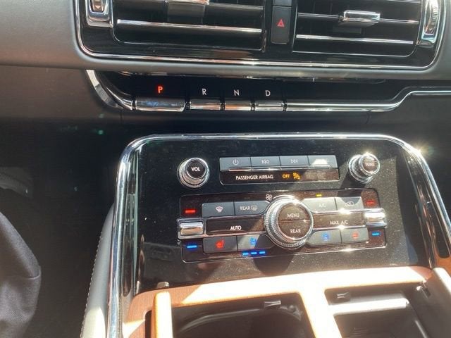 2023 Lincoln Navigator Black Label