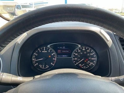 2020 Nissan Pathfinder SV