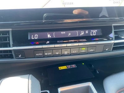 2025 Toyota Sienna XSE
