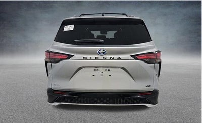 2025 Toyota Sienna XSE