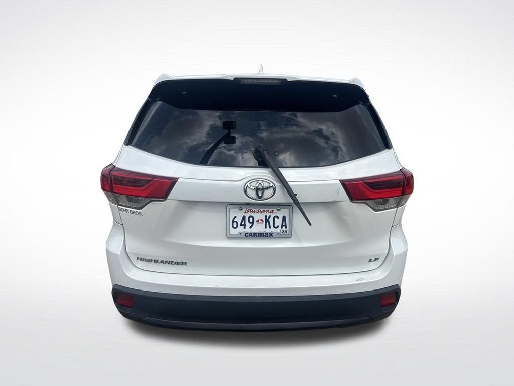2017 Toyota Highlander LE