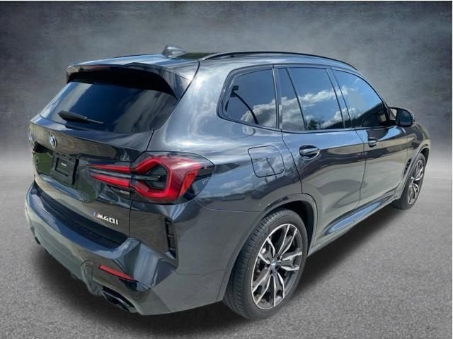 2023 BMW X3 M40i