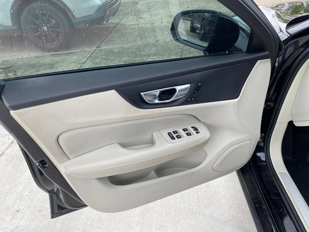 2020 Volvo S60 Momentum