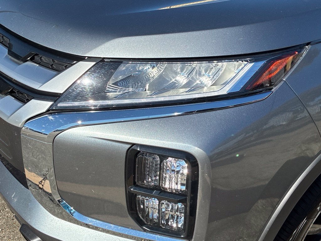 2025 Mitsubishi Outlander Sport S