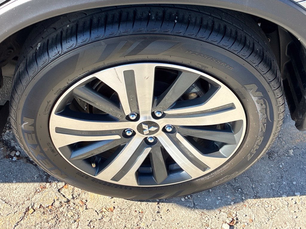 2025 Mitsubishi Outlander Sport S