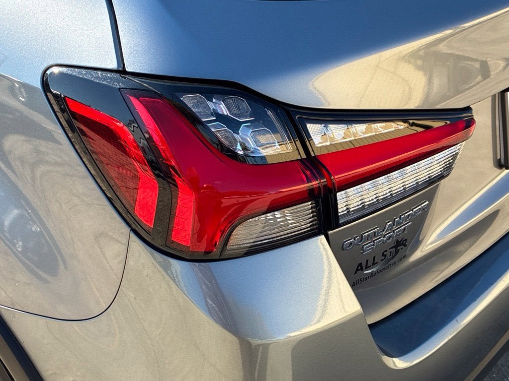 2025 Mitsubishi Outlander Sport S