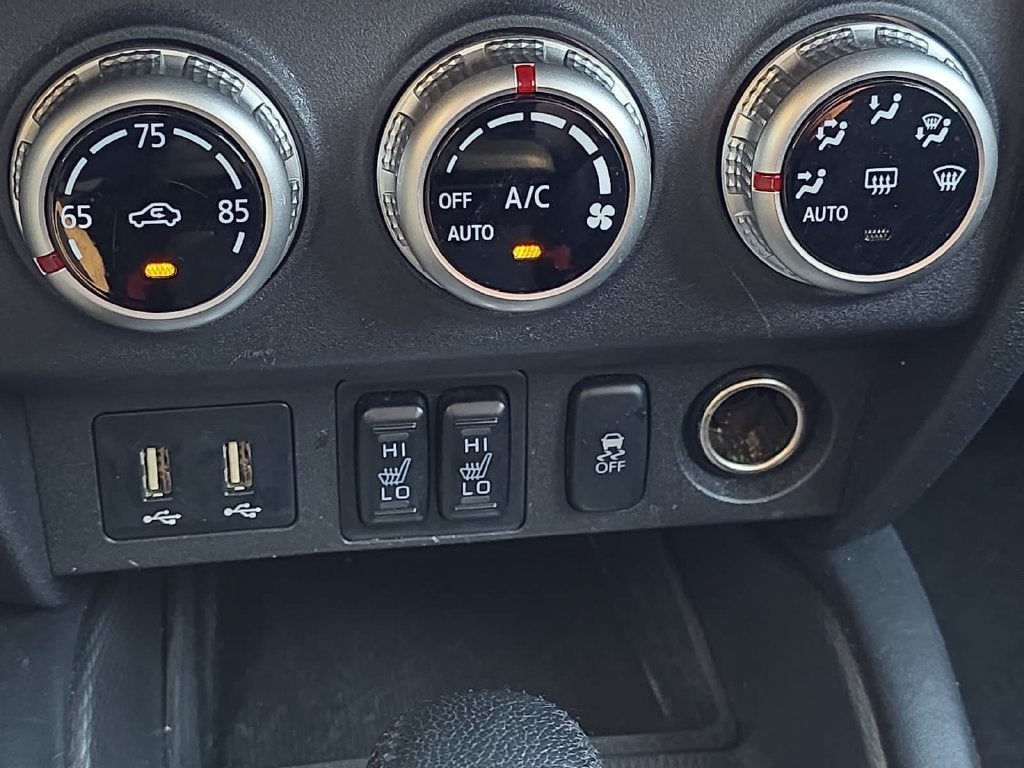 2025 Mitsubishi Outlander Sport S
