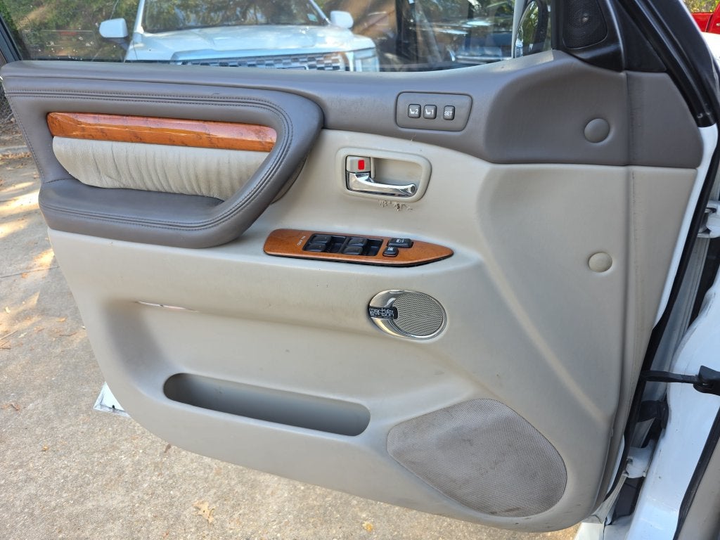 2006 Lexus LX 470 NA
