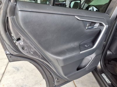 2020 Toyota RAV4 Limited