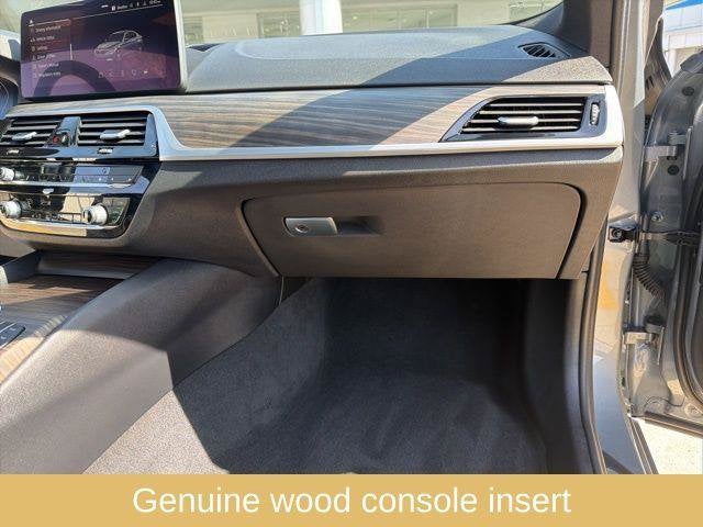 2023 BMW 5 Series 530i