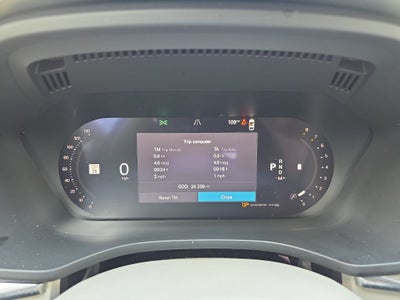 2025 Volvo XC60 Plus