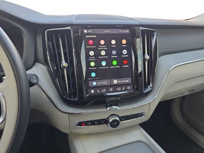 2025 Volvo XC60 Plus