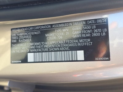 2025 Volvo XC60 Plus
