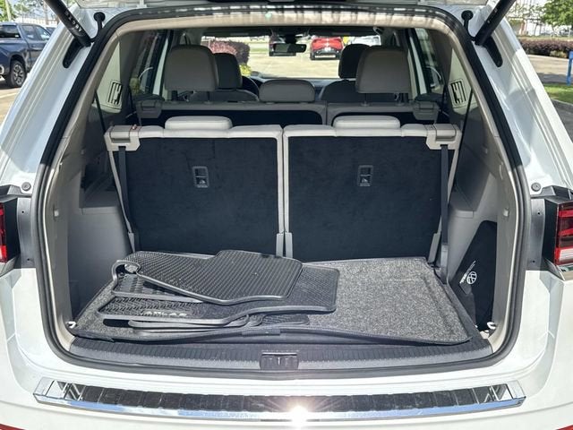 2024 Volkswagen Atlas 2.0T SEL Premium R-Line