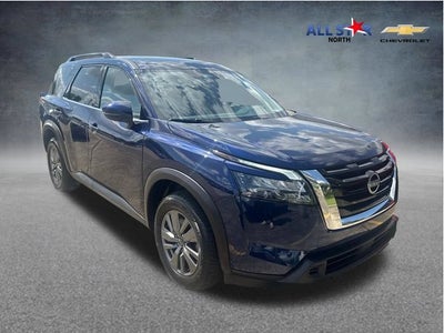 2025 Nissan Pathfinder SV