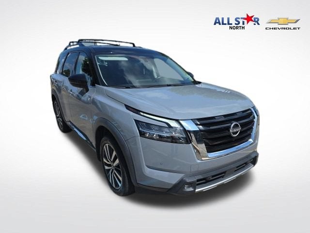 2022 Nissan Pathfinder Platinum